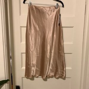 NWT Nicole Miller Gold Satin Skirt